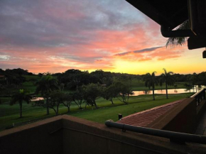 Scenic Getaway in San Lameer Estate - 4 PAX - Superior Villa